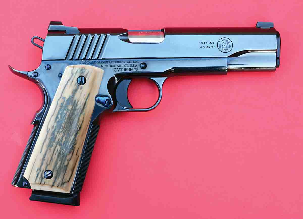 The Standard Manufacturing Model 1911 comes standard with popular features demanded by modern shooters. However, it also offers stunning workmanship with a beautifully polished blue finish and fire-blued accents.